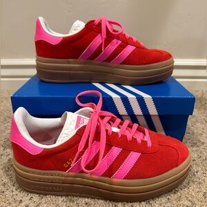 Like New with box Adidas GAZELLE BOLD SHOES